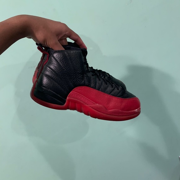 jordan 12 flu game size 8.5